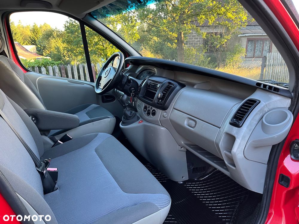 Opel VIVARO - 17