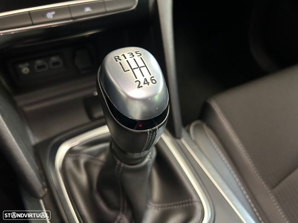 Renault Mégane Sport Tourer 1.5 Blue dCi Limited - 32