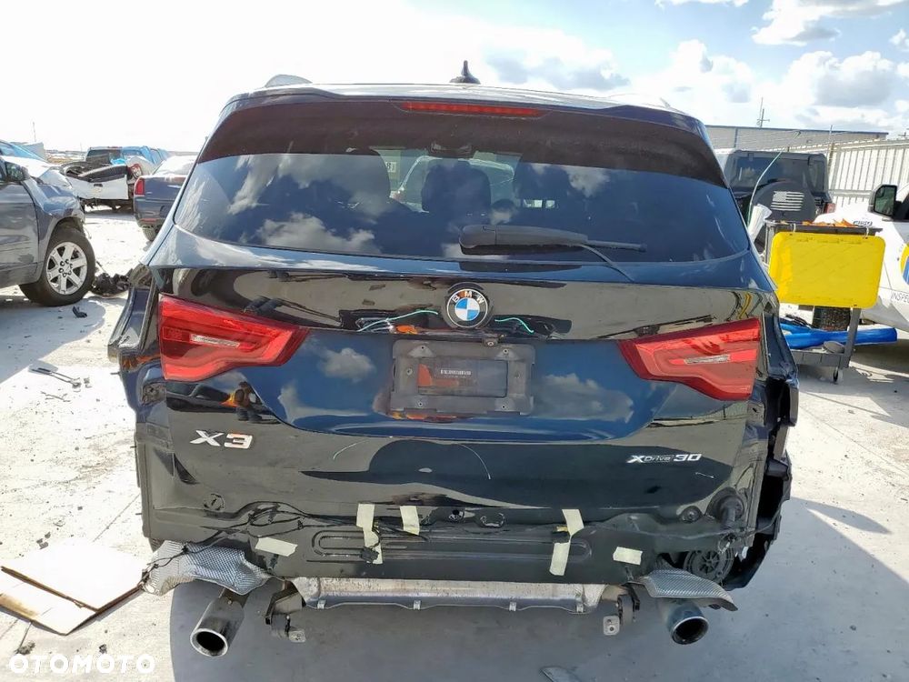 BMW X3 xDrive30i Advantage - 7