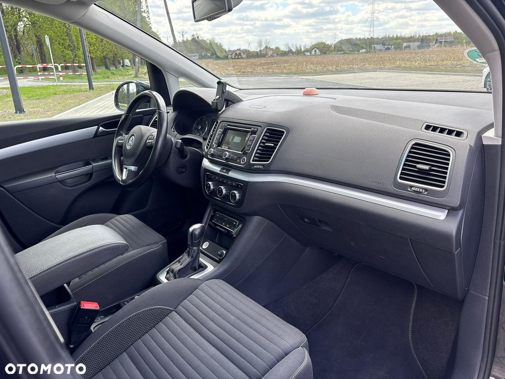 Volkswagen Sharan 2.0 TDI DSG BlueMotion Technology Cup - 17