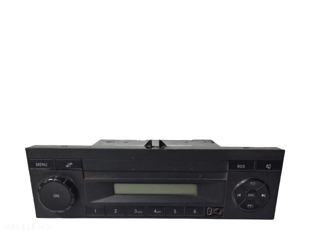 RADIO CD MERCEDES ACTROS MP4 - 1