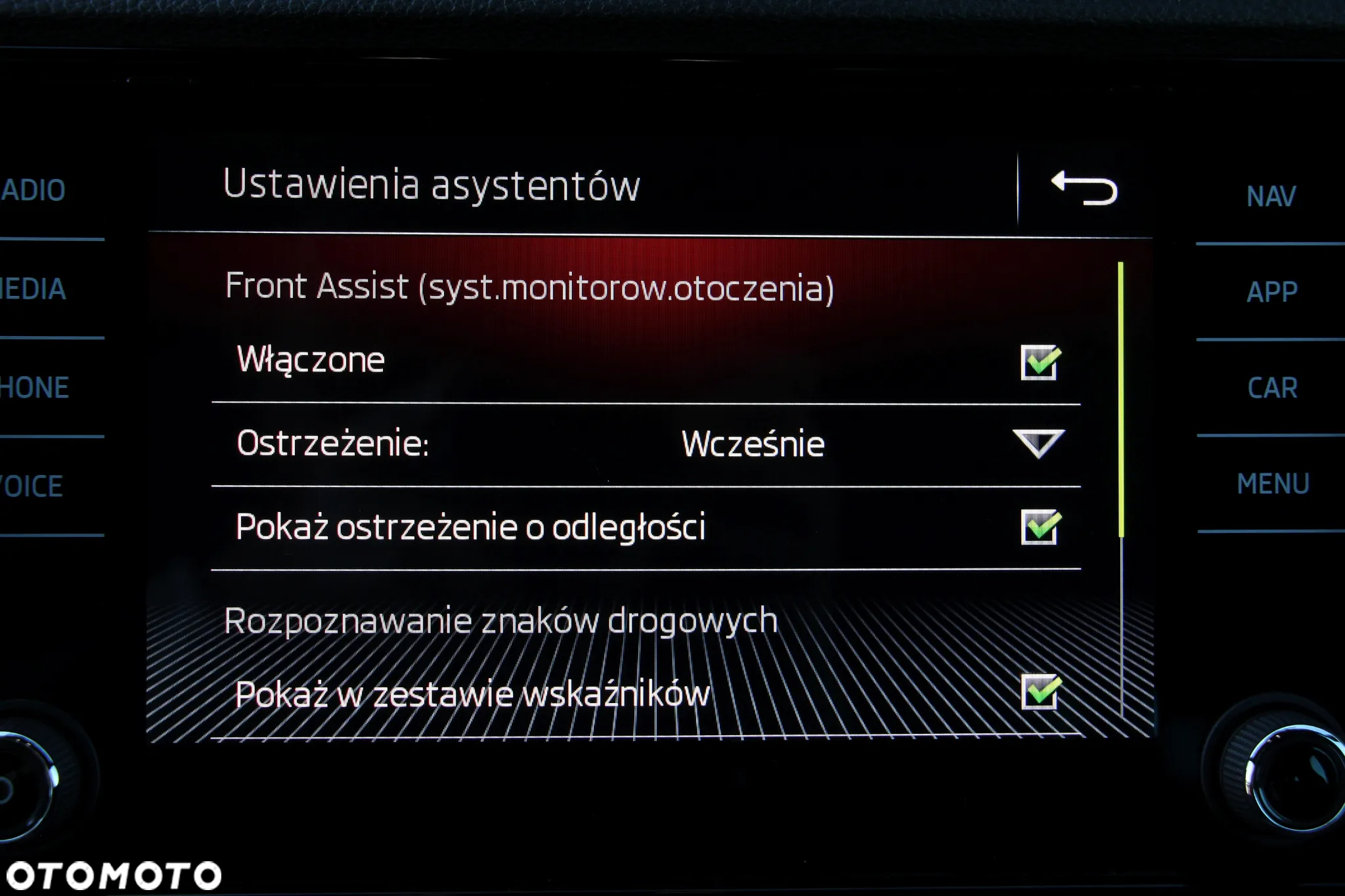 Skoda Karoq 2.0 TSI 4x4 Sportline DSG - 27