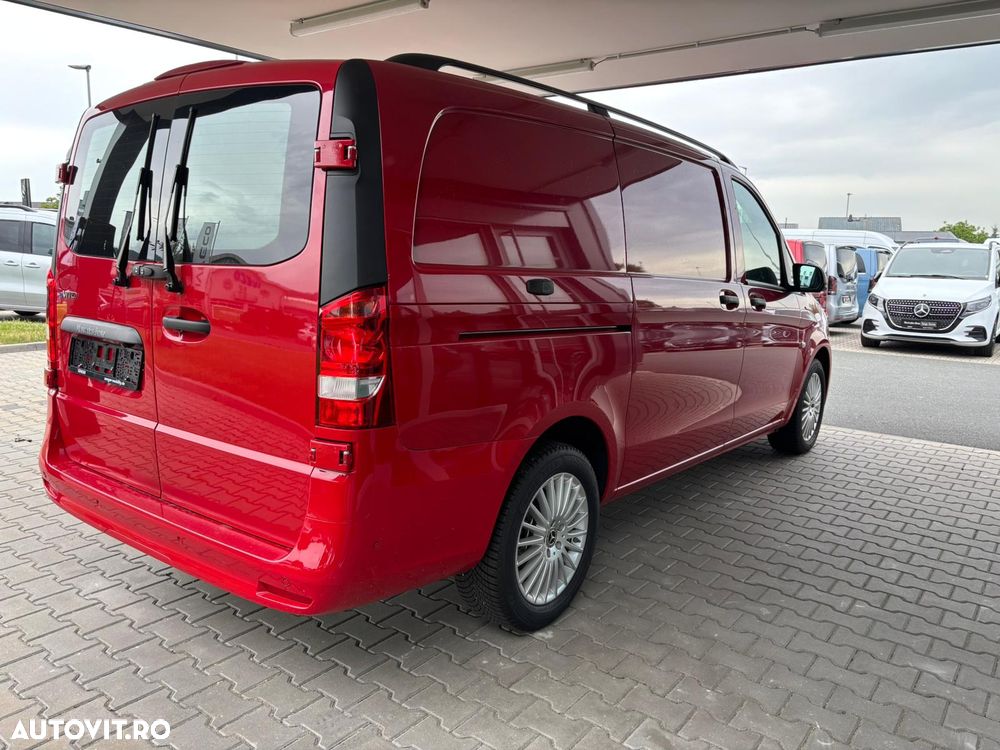 Mercedes-Benz Vito eVito Lung 60 kWh 204CP FWD - 3
