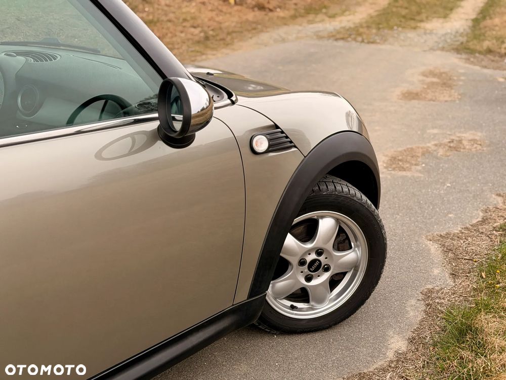 MINI ONE Standard - 9