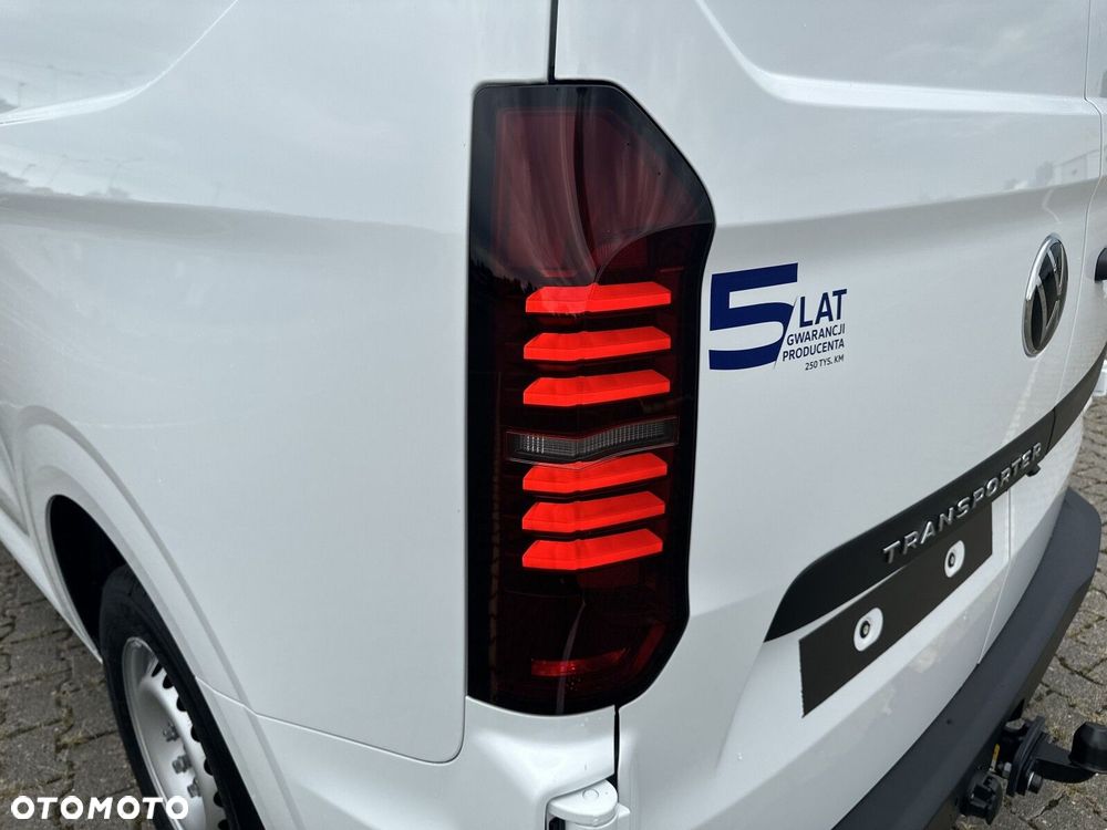 Volkswagen Transporter - 28