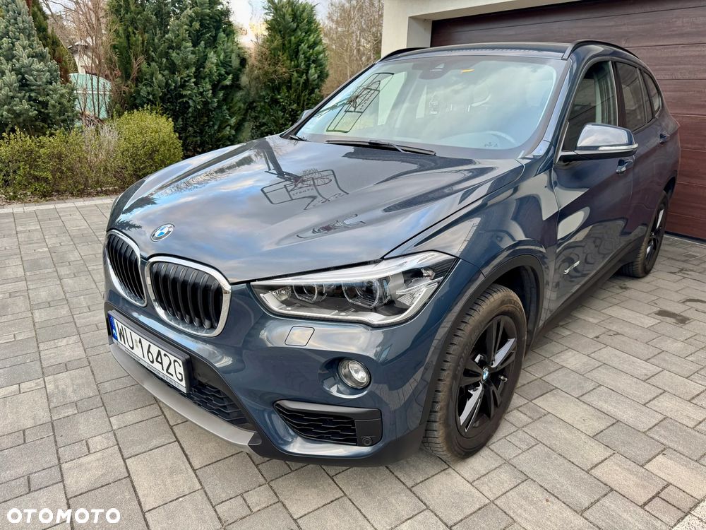 BMW X1 sDrive18i Advantage - 2