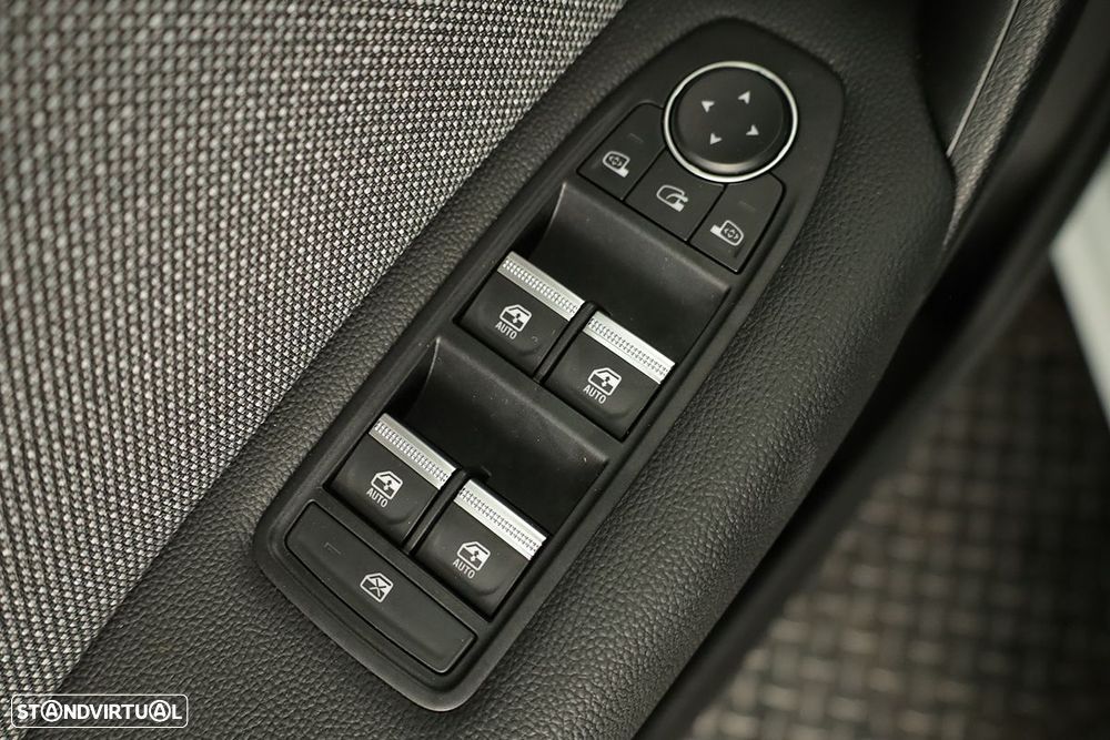 Renault Captur 1.0 TCe Techno Bi-Fuel - 20