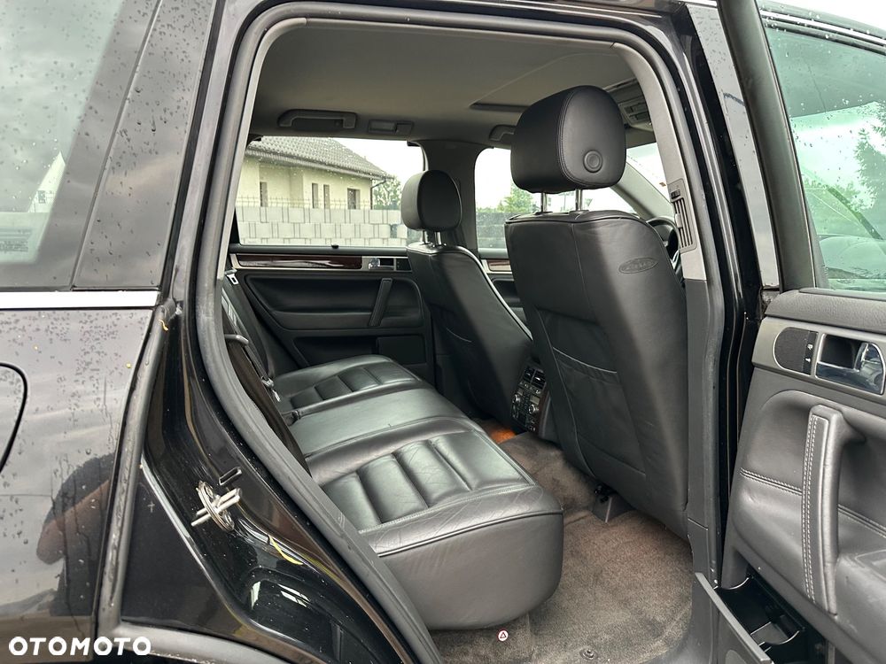 Volkswagen Touareg - 15