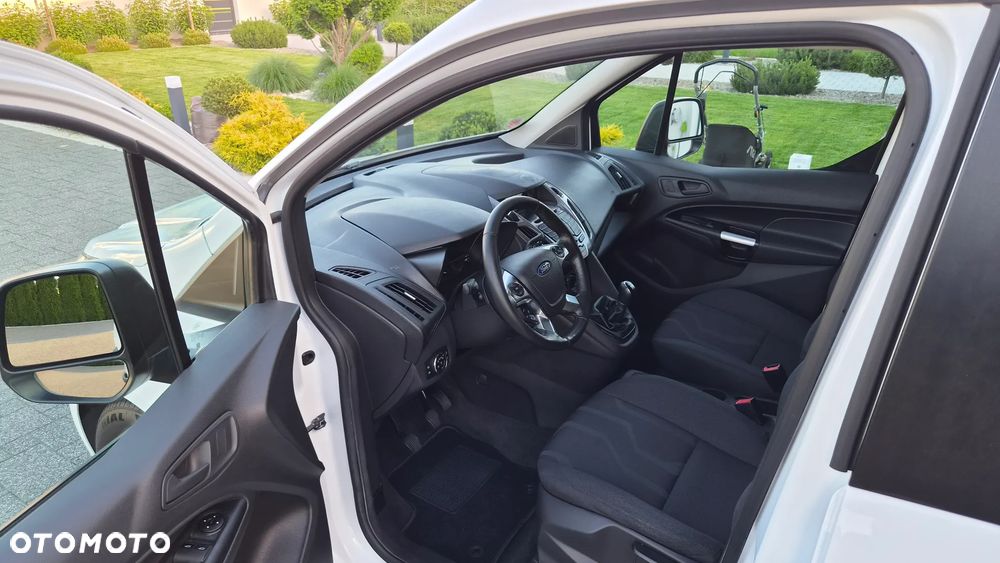 Ford Tourneo Connect 1.5TDCi Titanium - 13