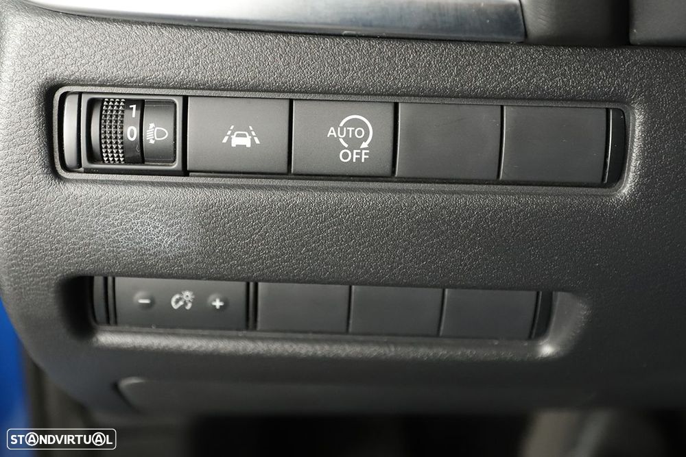 Nissan Qashqai 1.3 DIG-T N-Connecta Xtronic - 19