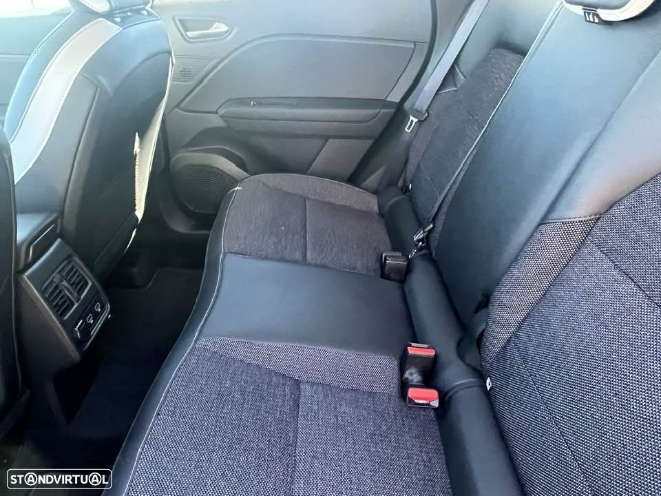 Renault Captur 1.6 E-Tech Intens - 21