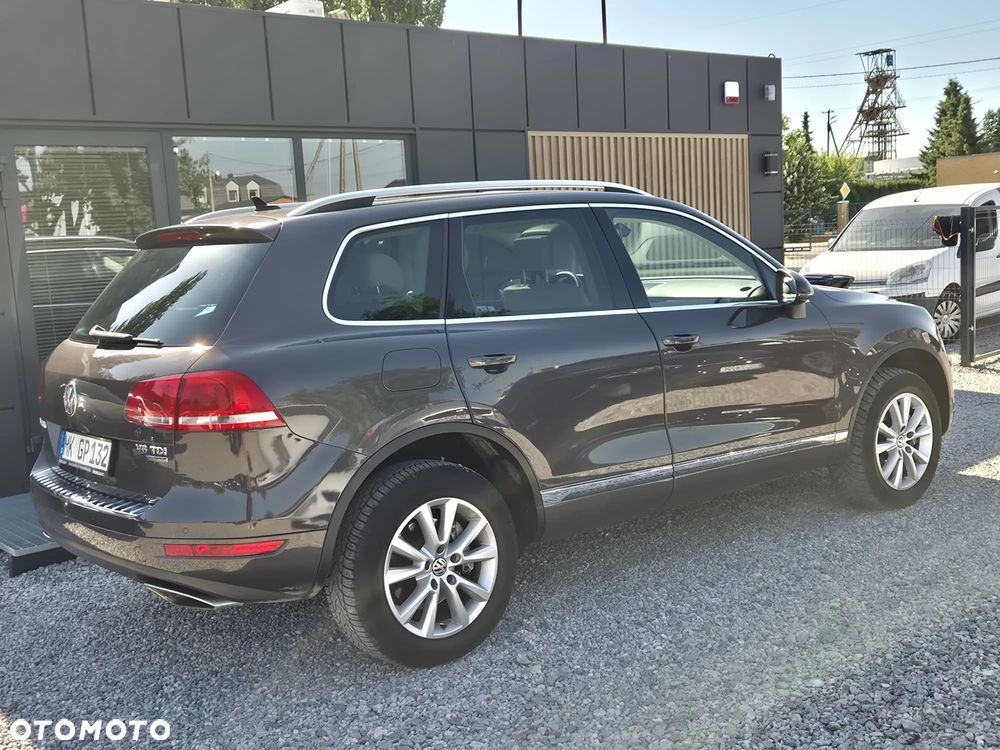 Volkswagen Touareg 3.0 V6 TDI BMT Business Line - 12