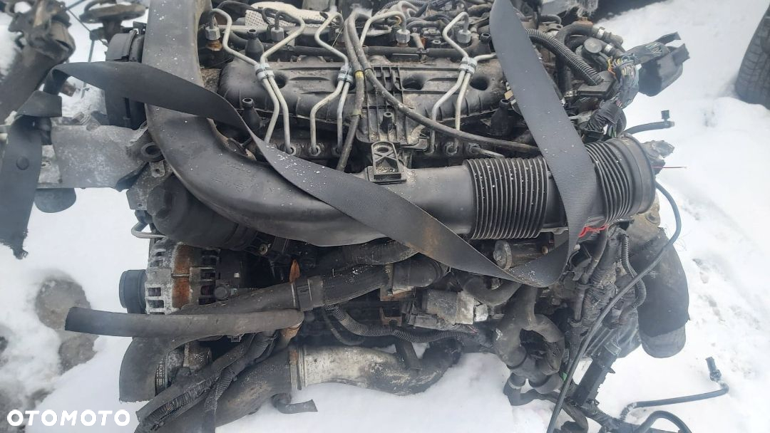 VOLVO V60 2,4 biturbo ALTERNATOR - 7
