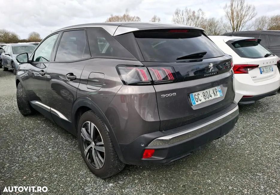 Peugeot 3008 225 e-EAT8 Allure - 9