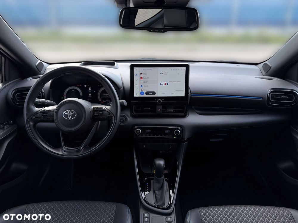 Toyota Yaris Hybrid 1.5 Premiere Edition - 12