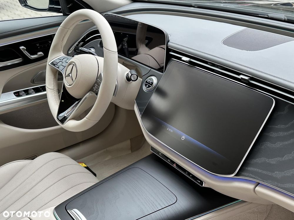 Mercedes-Benz Klasa E 220 d mHEV 4-Matic Avantgarde 9G-Tronic - 27