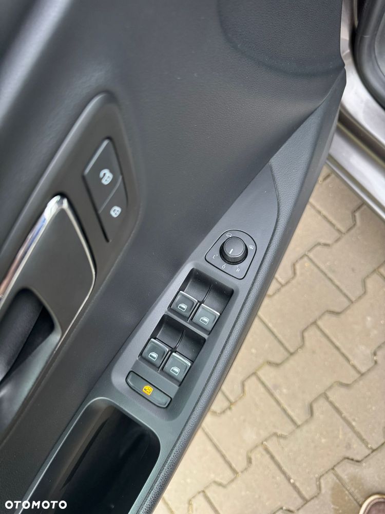 Seat Leon 1.8 TSI Start&Stop DSG FR - 19