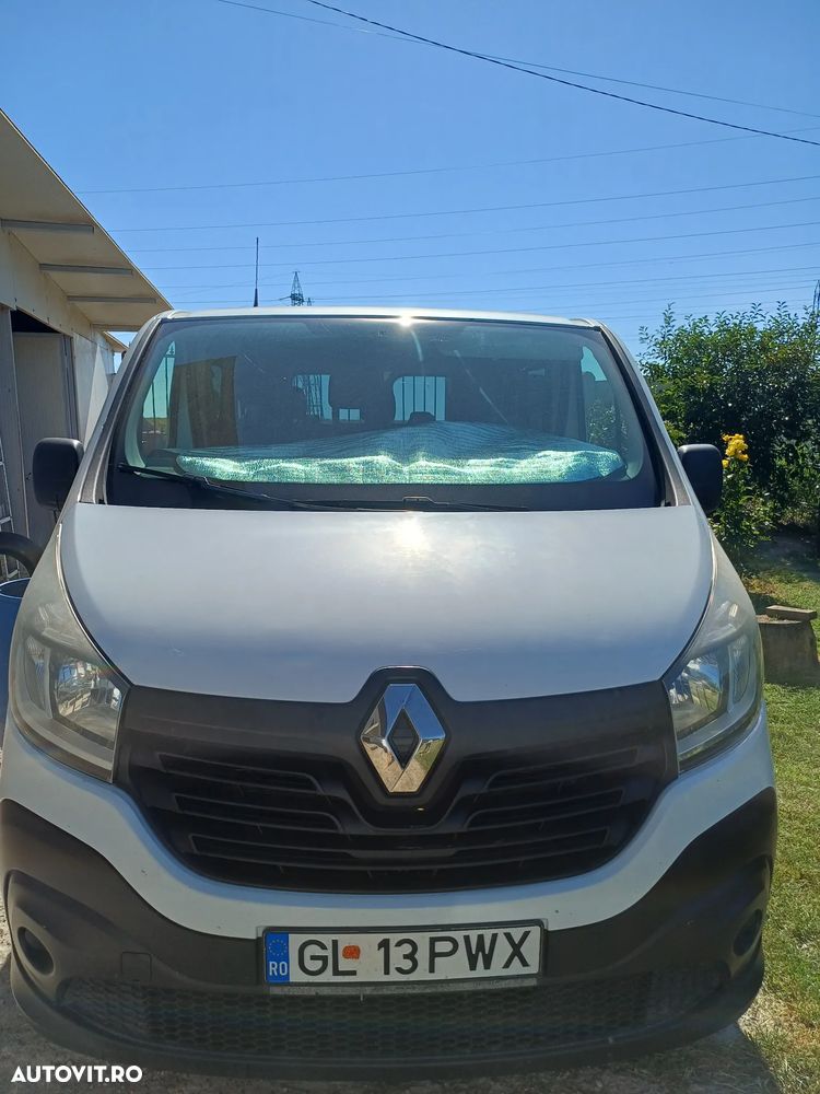 Renault Trafic Combi L1H1 8+1 Authentique - 5