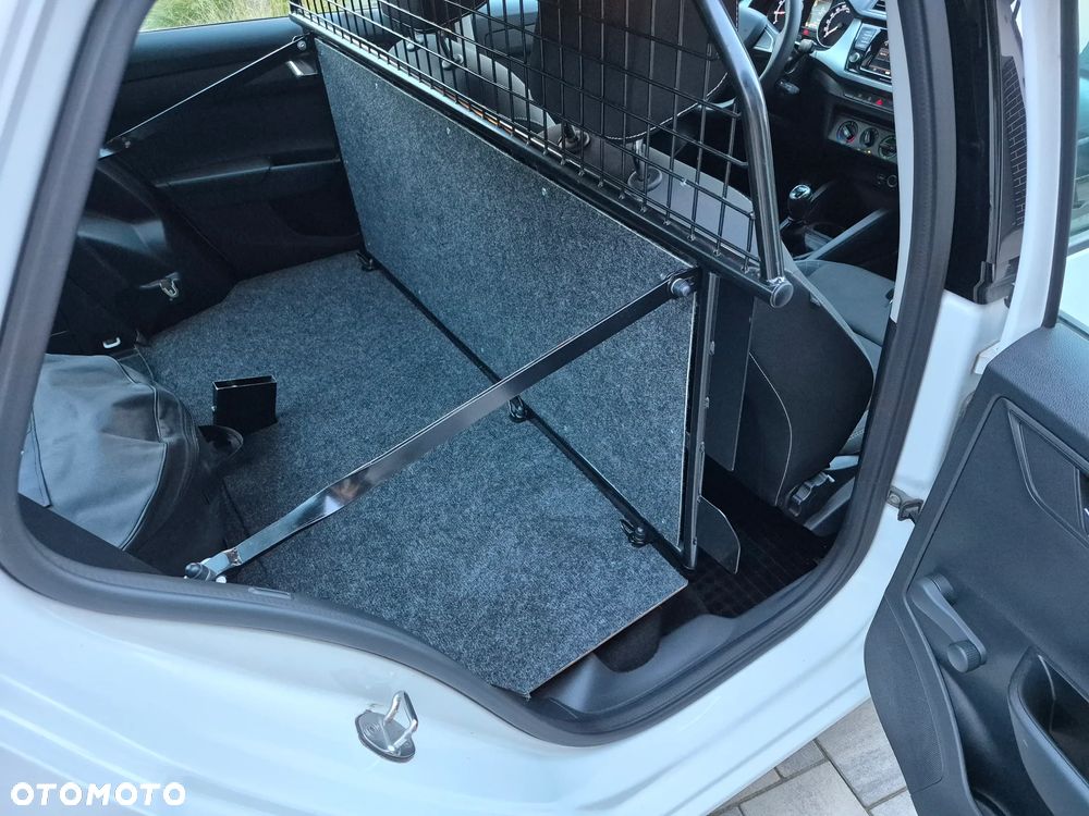 Skoda Fabia 1.0 Ambition - 10
