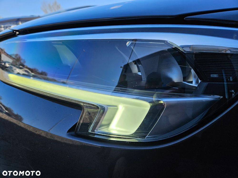 Opel Insignia - 18