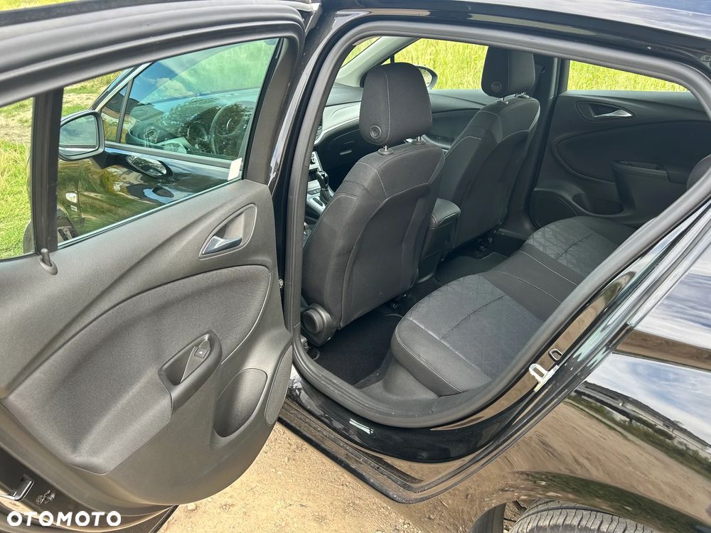 Opel Astra 1.4 T 120 Lat S&S - 15