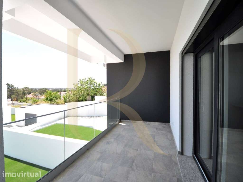 Moradia geminada T5 nova com garagem em Vale de Milhaços - Quinta d... - Grande imagem: 4/33