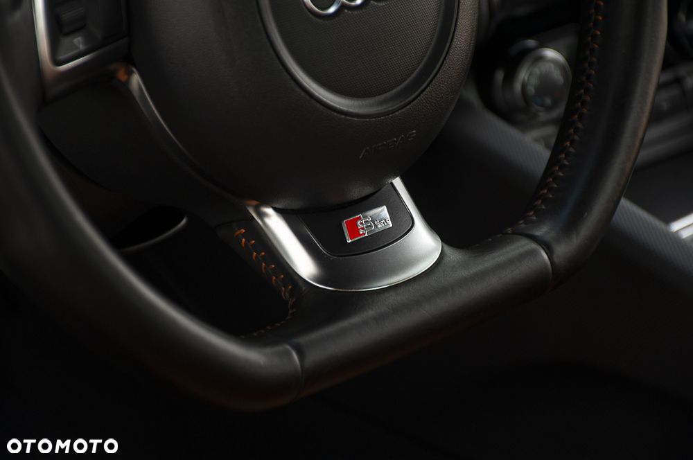 Audi TT Coupé 2.0 TDI quattro - 27