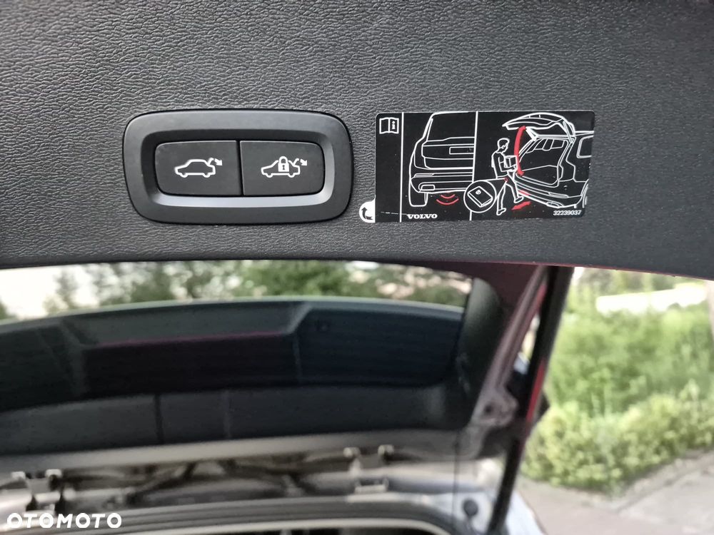 Volvo XC 40 - 39