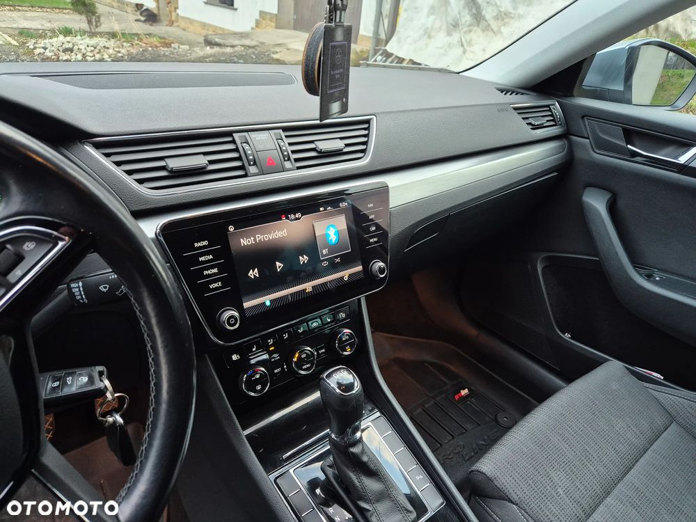 Skoda Superb 2.0 TDI DSG Ambition - 7