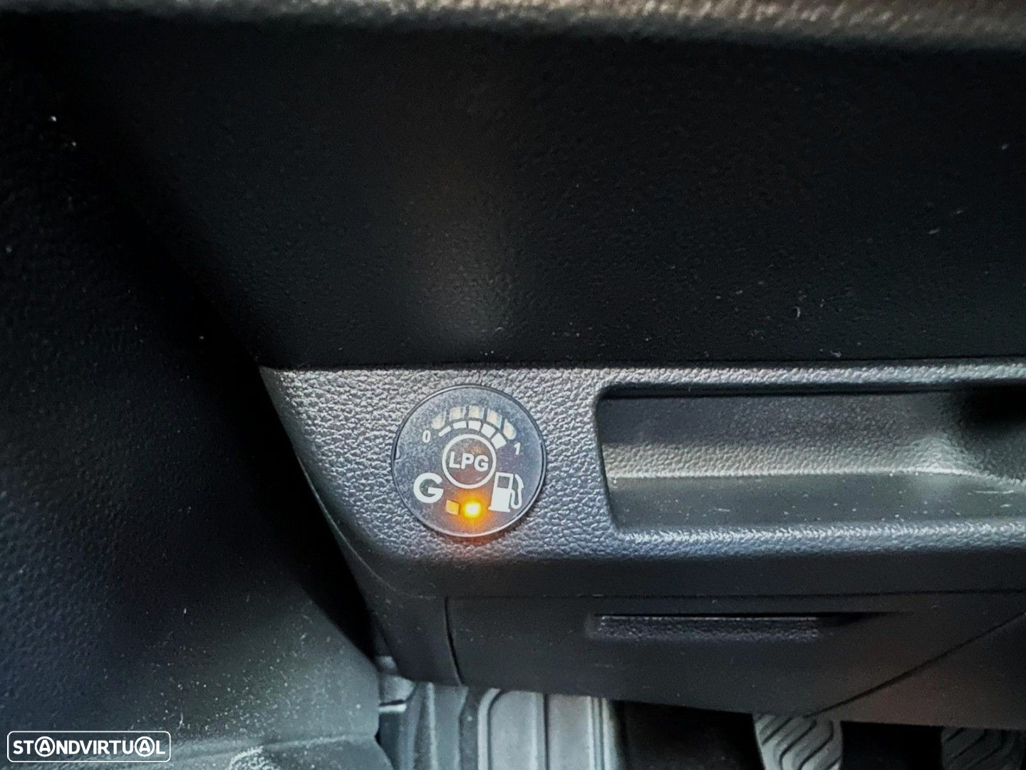 Renault Clio 1.0 TCe Intens Bi-Fuel - 20