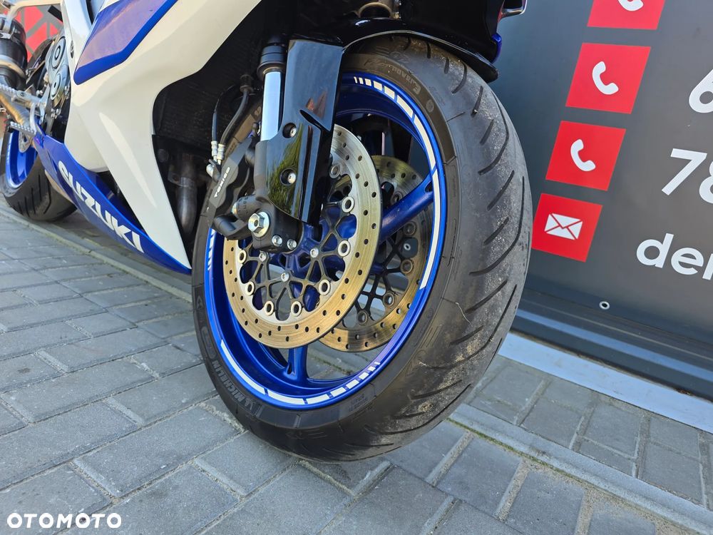 Suzuki GSX-R - 18