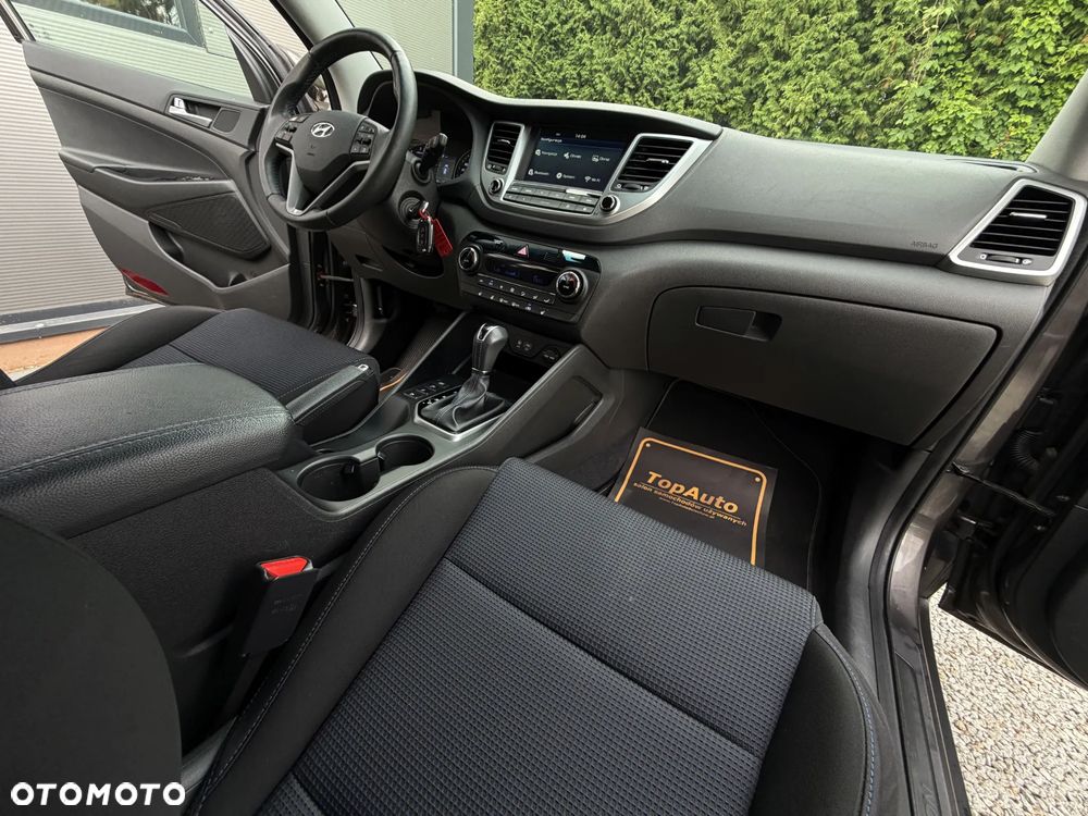 Hyundai Tucson blue 1.7 CRDi 2WD DCT Premium - 15