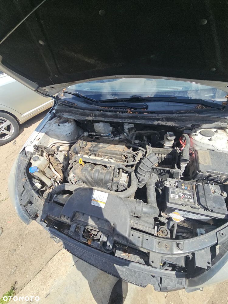 Hyundai i30 2010r 1.4 80kw części - 5