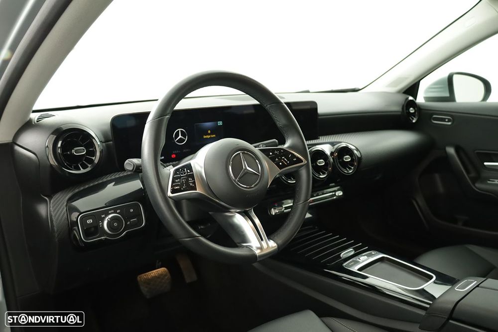 Mercedes-Benz A 200 Standard - 7