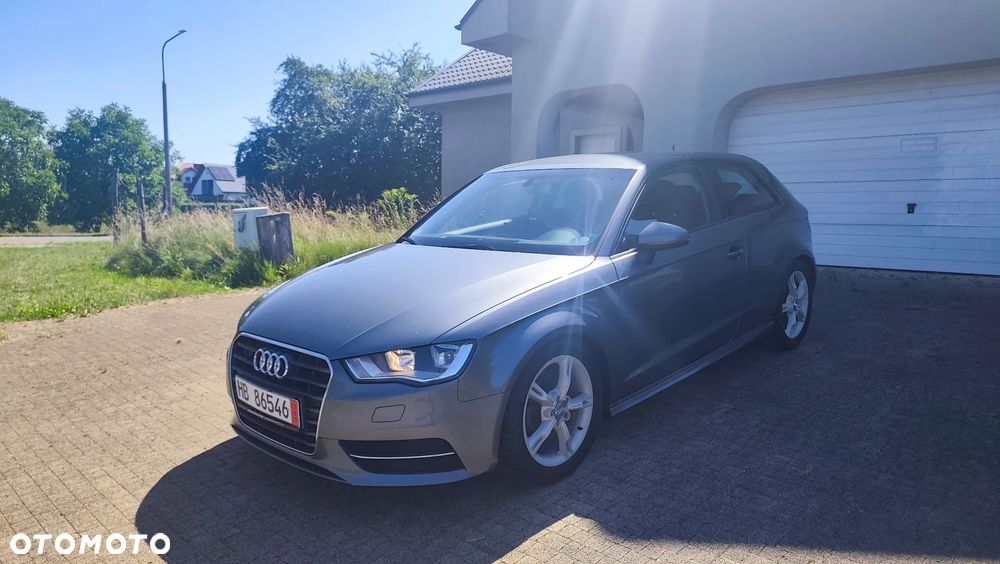 Audi A3 3-drzwiowe 1.6 TDI (clean diesel) S line Sportpaket - 2