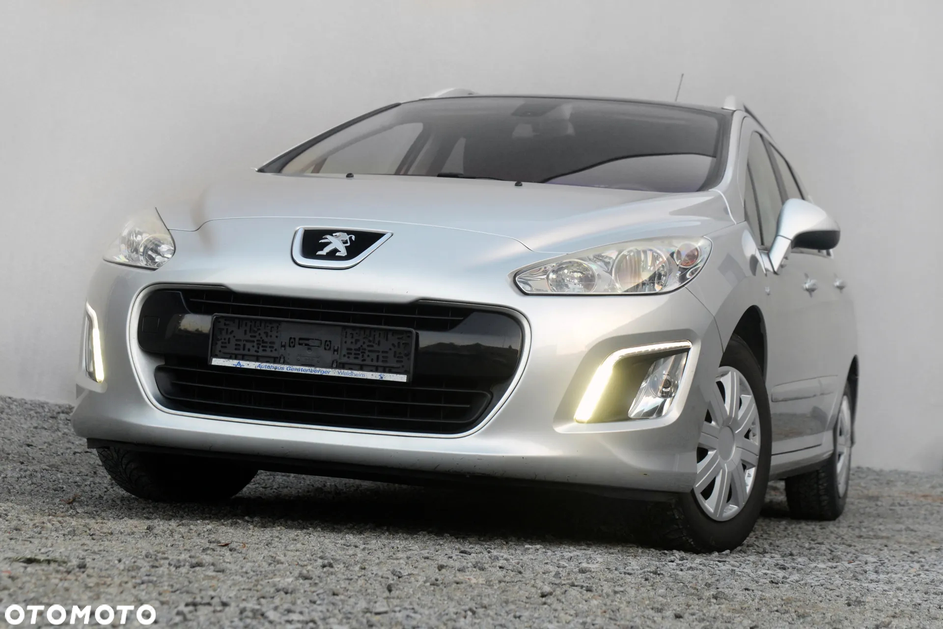 Peugeot 308 SW BlueHDi 120 EAT6 Stop & Start Active Business-Paket - 10