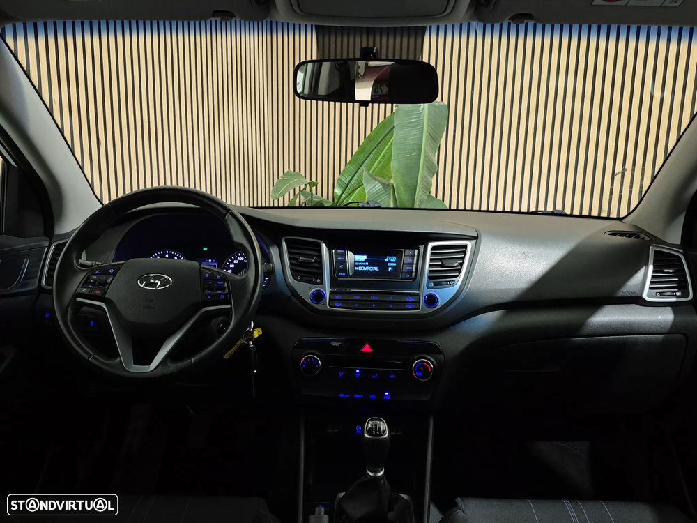 Hyundai Tucson 1.6 GDi Executive - 25