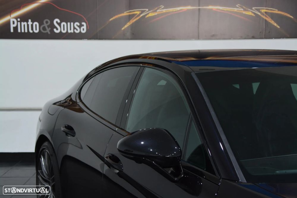 Porsche Panamera 4 S - 16