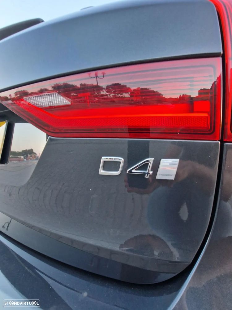 Volvo V90 2.0 D4 Inscription Geartronic - 32