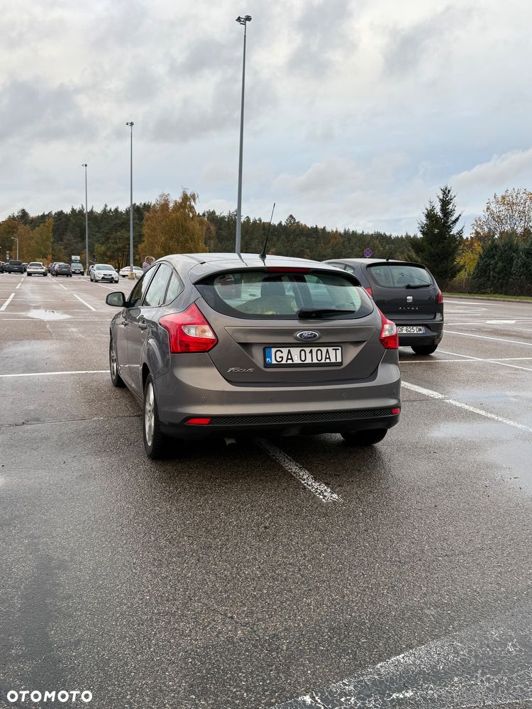 Ford Focus 1.6 TDCi Trend - 5
