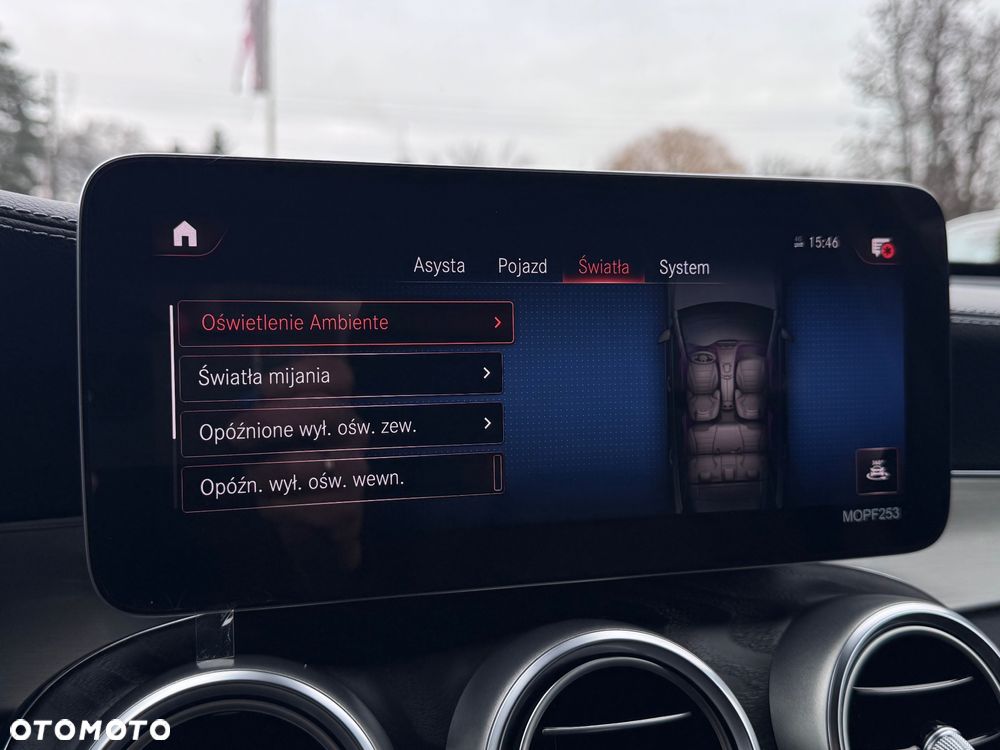 Mercedes-Benz GLC 200 d - 32