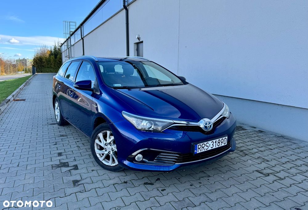 Toyota Auris Hybrid 135 Comfort - 8