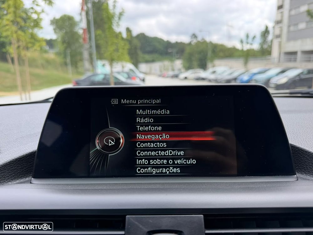 BMW 118 i Sport Line - 11
