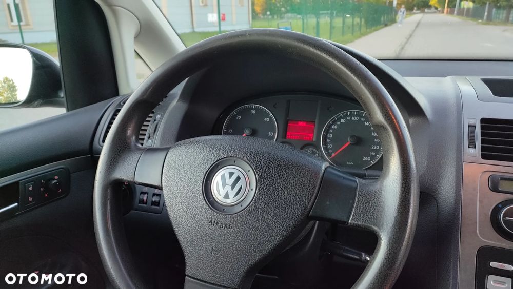 Volkswagen Touran 1.9 TDI United - 10