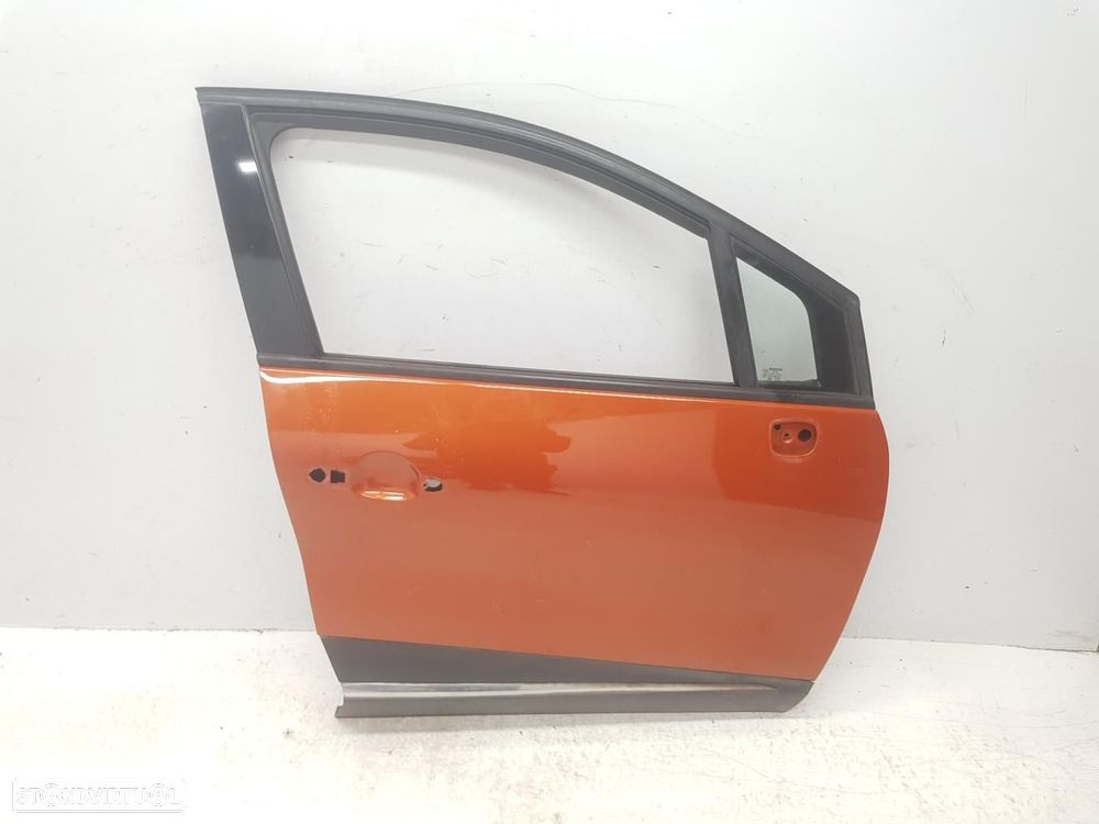 PORTA FRENTE ESQUERDA RENAULT CAPTUR I - 1