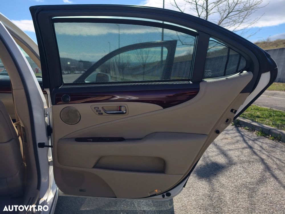 Lexus Seria LS 600hL 5.0 V8 AWD Aut President - 20