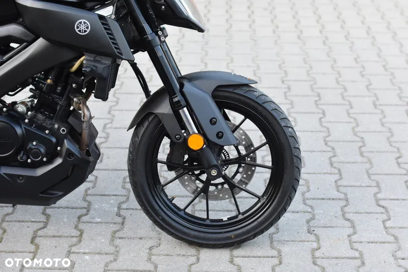 Yamaha MT - 7