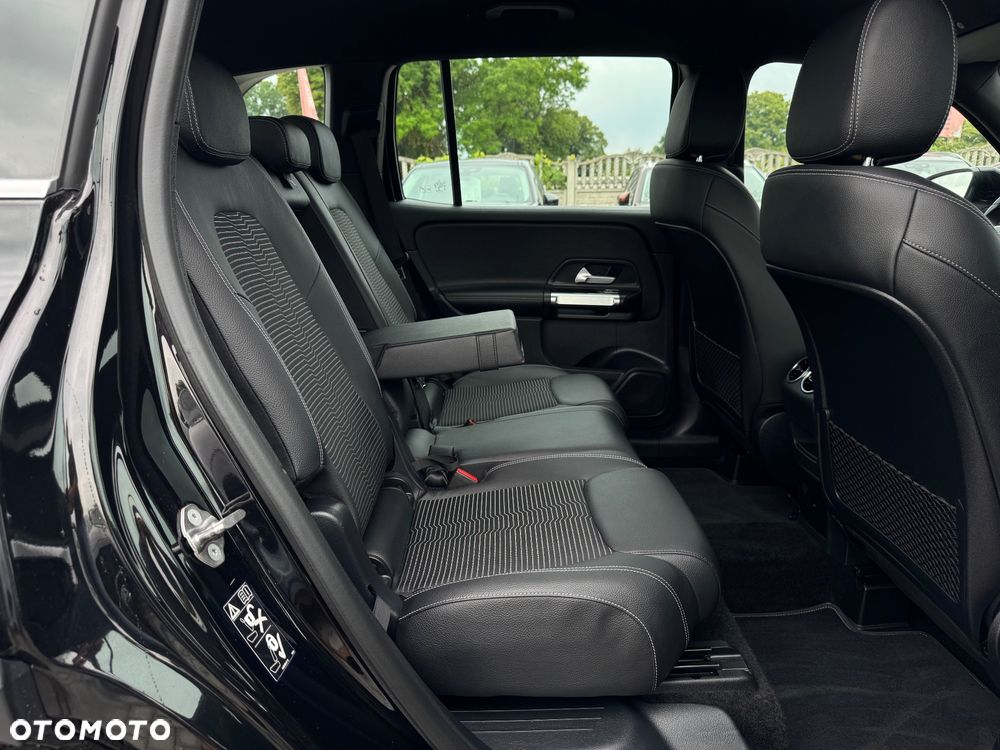 Mercedes-Benz GLB 200 d 8G-DCT Progressive Advanced - 27
