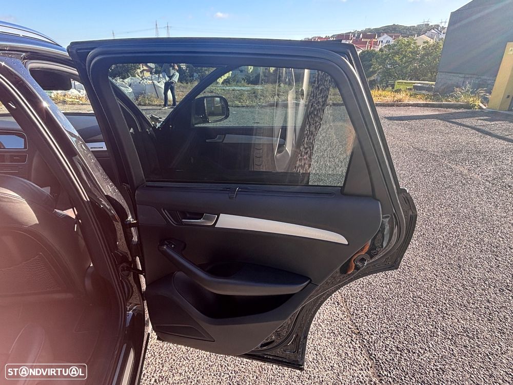 Audi Q5 2.0 TDI S-line - 4