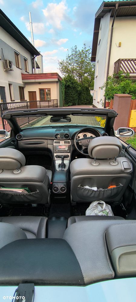 Mercedes-Benz CLK - 5